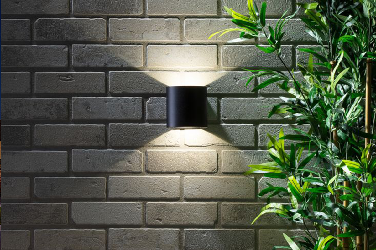 landscape lighting installation